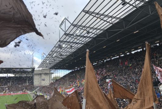 Optakt, St. Pauli